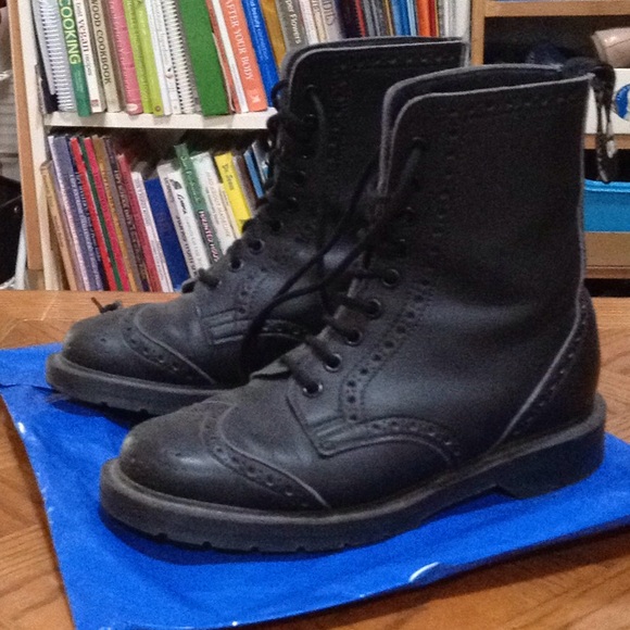 solovair vegan boots